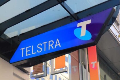 Telstra to Enhance Mobile Coverage in Remote Australia with Starlink Satellite Services